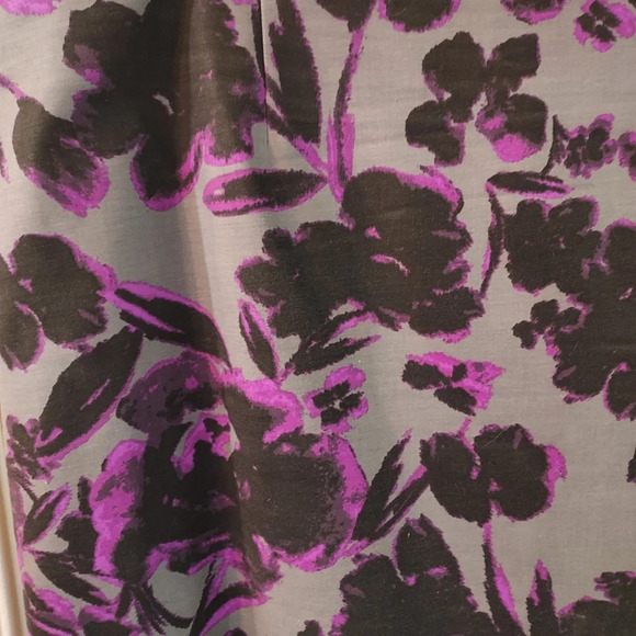 Lord & Taylor Purple, Black and Gray Floral Pencil Skirt in Size 18W - Picture 2 of 9